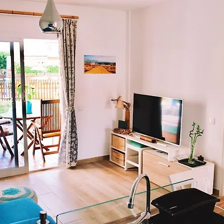 Апартаменты Bamboo House Коральео